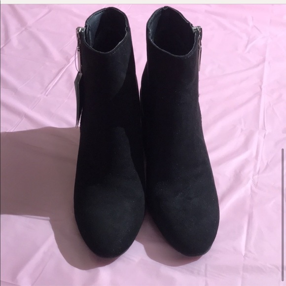 DV Target velvet booties heels sz 9 NEW! - Picture 3 of 8